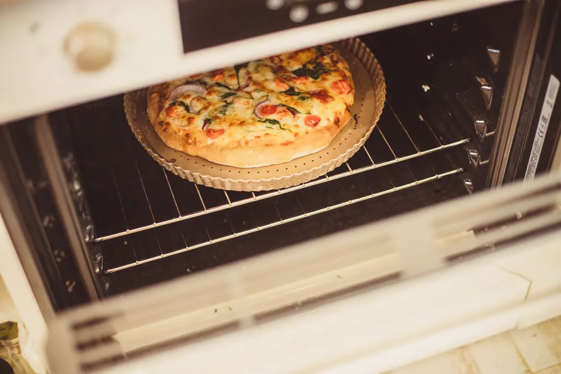 Leia mais sobre o artigo Forno de Pizza á Lenha ou gás Exemplos e Explicações de cada um